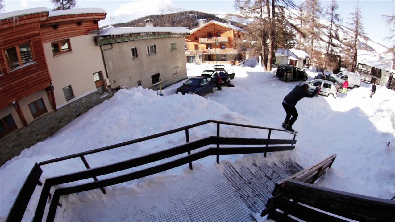 Adrénaline - snowboard : « Lines up » des filles, du snowboard et de l'art
