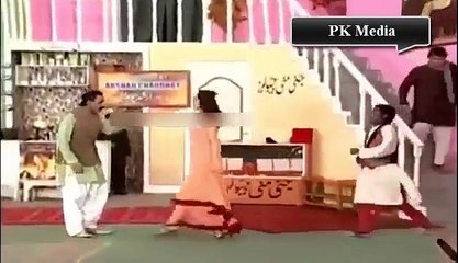 FUNNY STAGE DRAMA IFTIKHAR THAKUR DEEDAR TARIQ REDDY BEST PERFORMANCE 2016 MUST WATCH (1)