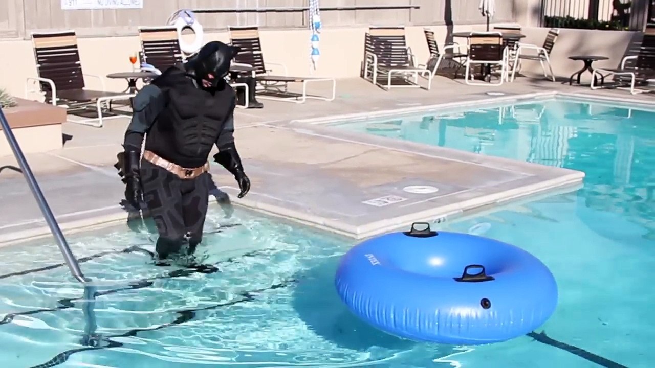 BATMAN vs Joker Venom bath time SPIDERMAN in Real Life Superhero movie frozen Elsa IRL goes to jail