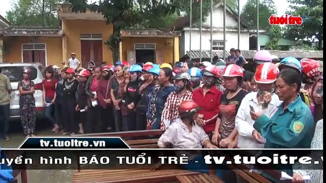 Nối dài những chuyến xe cứu trợ cho người dân vùng lũ