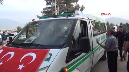 Osmaniye Şehit Uzman Çavuşu Osmaniye'de 5 Bin Kişi Uğurladı