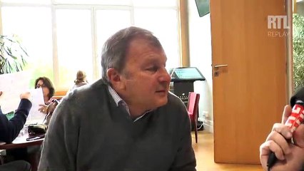 Carlos Lerner présente Zambeso, le numéro 6