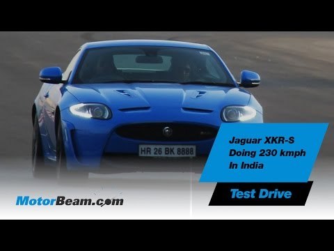 Jaguar XKR-S Doing 230 km/hr In India | MotorBeam