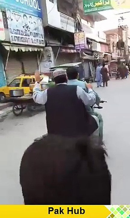 Sheikh Rasheed Dabang Entry on Motor Bike Comitte Chowk
