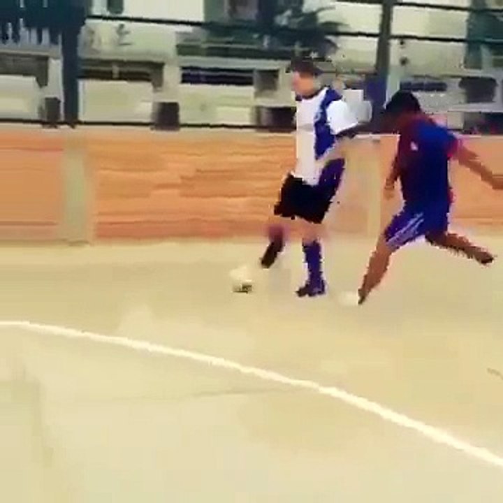 New Barcelona Goalkeeper - Funny  - HD