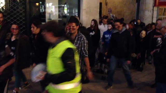 Brrrr la zombie walk envahit Angoulême (Julie Koch)