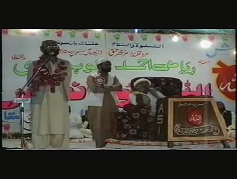 HIS HOLINESS Hazarat RIAZ AHMAD GOHAR SHAHI addressing in Allah Hoo Conference in Orangi Town, Karachi 1992 Part 1