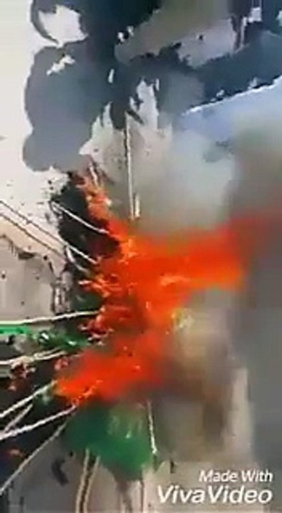 PMLN Worker Protest Against Nawaz Sharif...