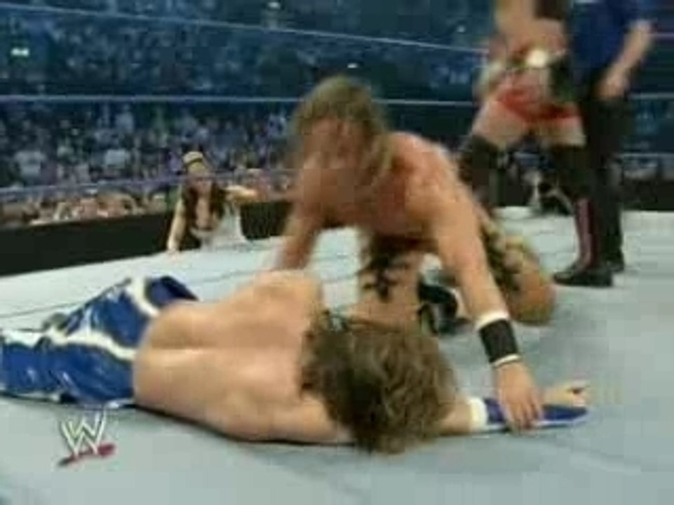 The Hooliganz & Super Crazy vs. MNM & Helms