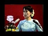 Aung San Suu Kyi addresses World Economic Forum