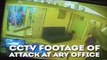 MQM Workers Ki ARY Par Attack Ki Clear CCTV Footage - MQM Worker ARY Employees ko Lootte Rahe Aur Torr Phorr Karte Rahe