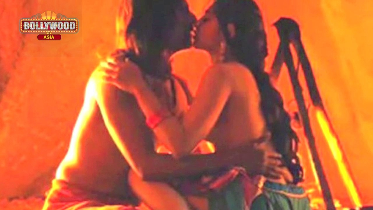 Radhika Apte's Video LEAK Controversies | Bollywood Asia