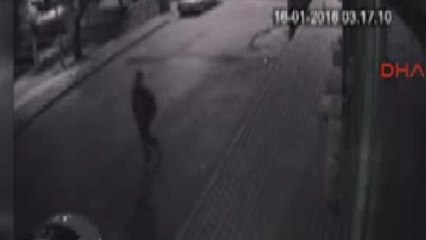 Acılı baba: Katil elini kollunu sallayarak geziyor