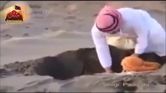 Bap Apni Beti Ko Zinda Dafan Kerta Hova_