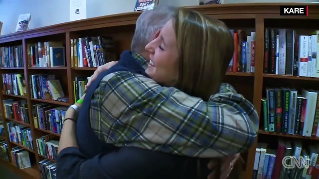 Irmã Ouve Coração Do Irmão Bater Depois Da Sua Morte!