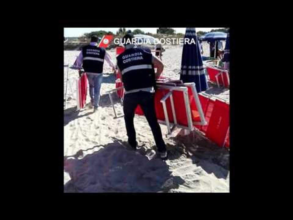 Sequestro di sdraio e ombrelloni ad opera della Guardia Costiera di Gallipoli