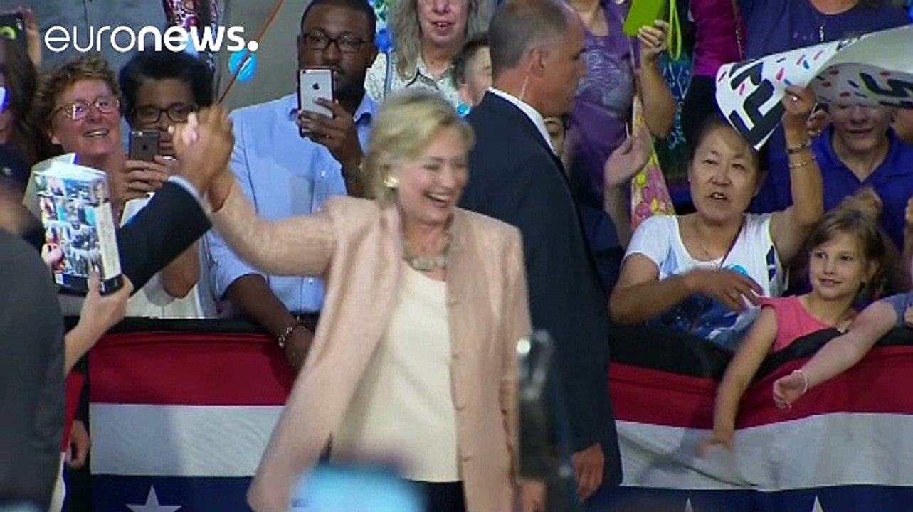 Un juez ordena hacer públicos 15.000 correos más de Hillary Clinton antes de las elecciones