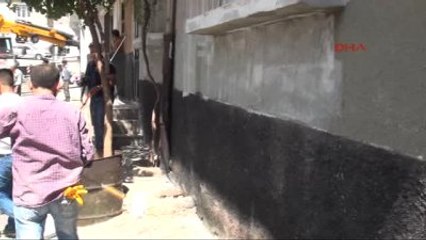 Gaziantep'te Patlamanın İzleri Siliniyor-2