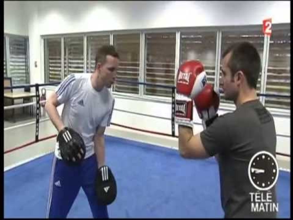 Télématin teste la Savate boxe française
