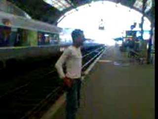 adrien tecktonik battle