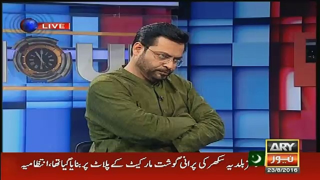 Mustafa Kamal aur Dr Amir Liaqat mein Live TV channel per Ek Saath