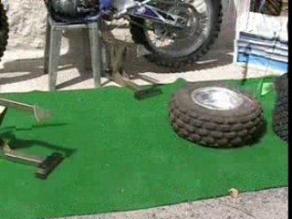 RDP-RACING | Décollage d'un pneu de quad