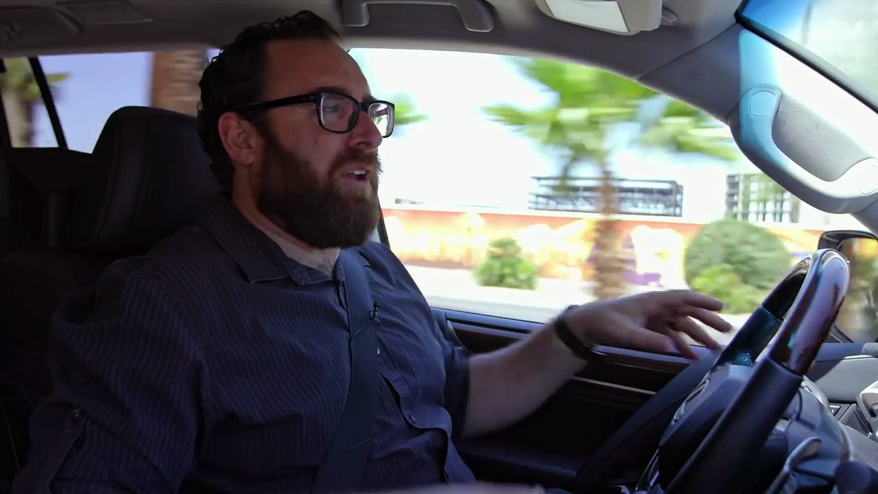 2016 Lexus LX 570- Just How Good Is The Most Expensive Lexus - Ignition Ep. 158_5