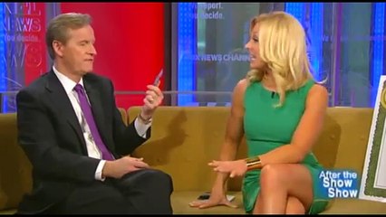 Anna Kooiman's sexy leg cross on Fox & Friends After the Show Show.
