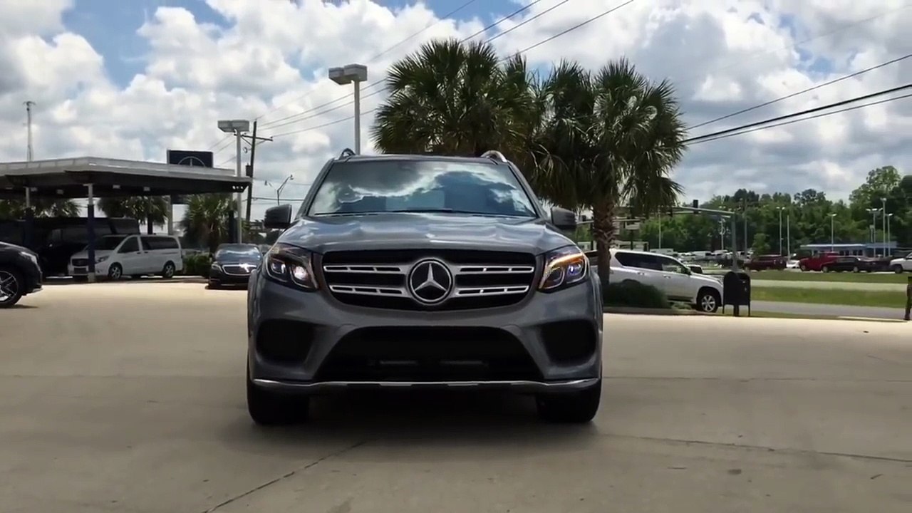 COMPARISON- 2017 Mercedes Benz GLS Class vs Lexus LX 570 Full Review_2
