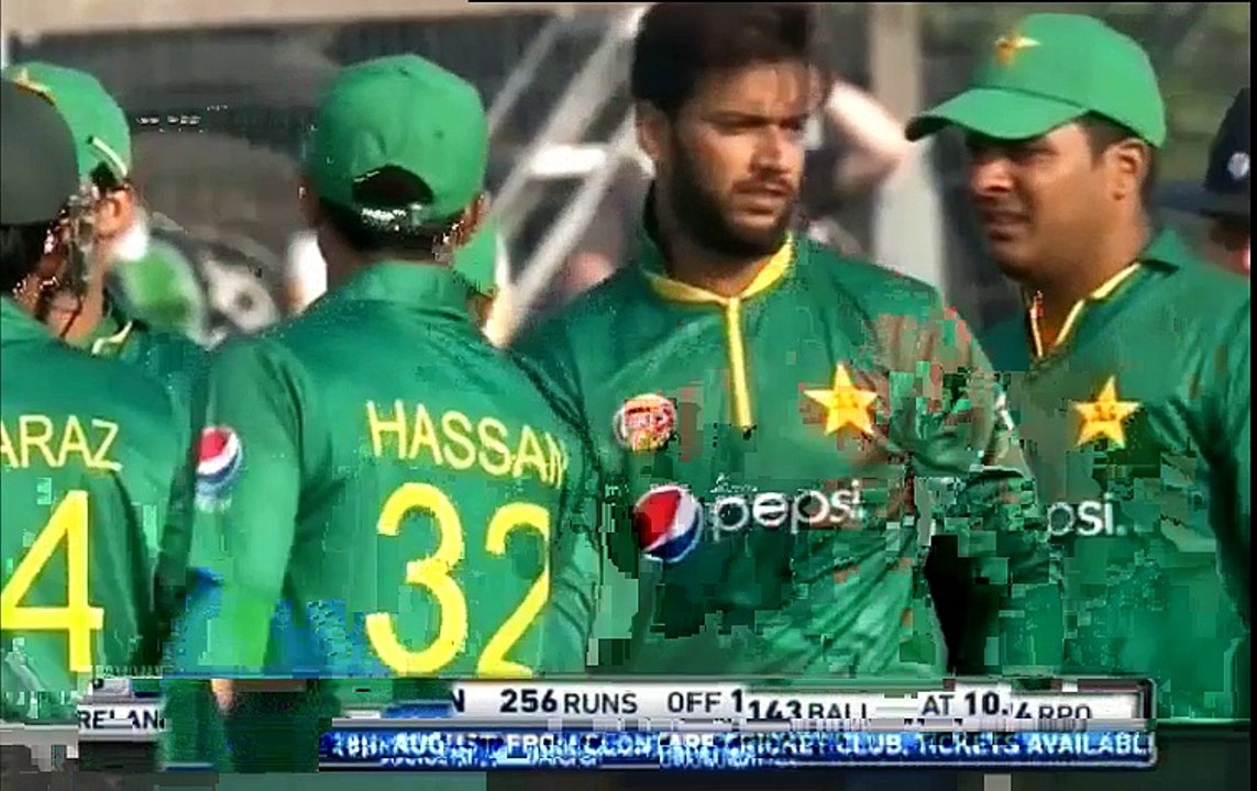 IMAD WASIM IRELAND VS PAK 2016 BOWLING