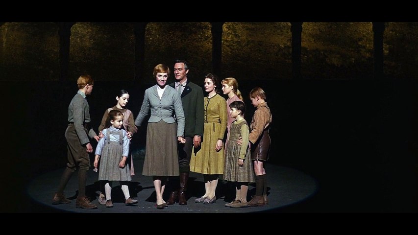 Cast of The Sound Of Music - So Long Farewell (reprise) [Video]