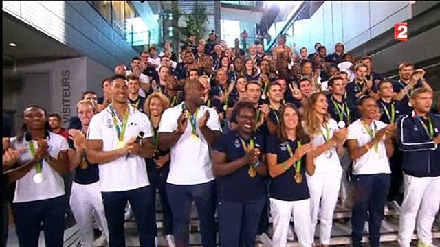 Audience: Le 20h spécial de France 2 avec les médaillés olympiques attire 3,7 millions de téléspectateurs