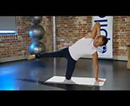 Pilates workout to tone the butt and thighs