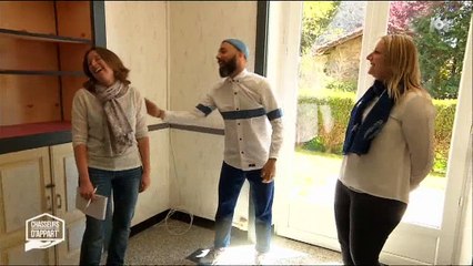 La visite d'une maison tourne à la catastrophe sur M6 - Regardez