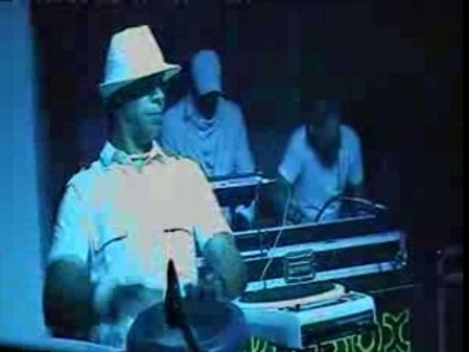 Impro  Dj  Percu Guitare