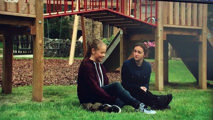 emmerdale 2016 Liv & gabby scene