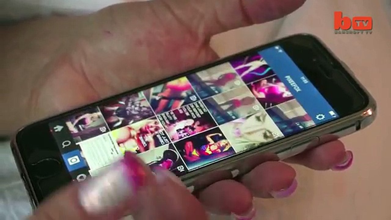 14 chirurgies ! C'est le nombre d'opérations subies par cette femme pour ressembler à ça. Et c'est toujours pas assez...