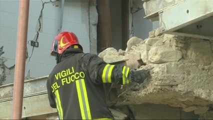 Scores dead after earthquake rocks Umbria in central Italy