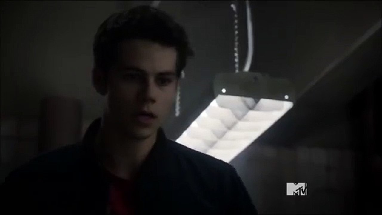 Stiles And Malia kiss