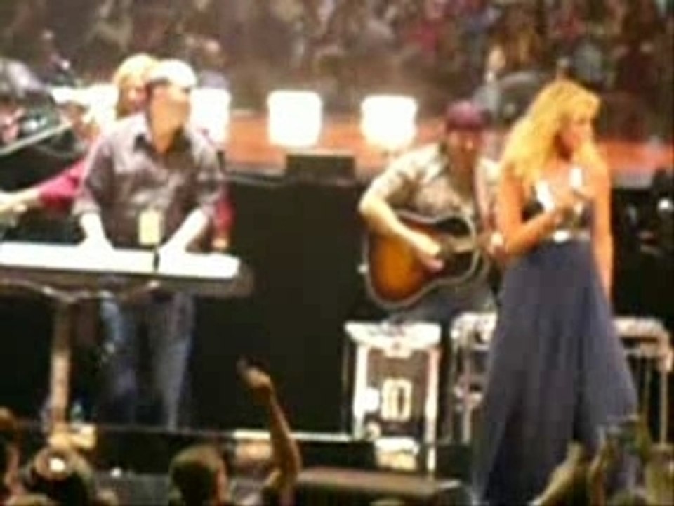 Faith Hill tells fan “Don’t touch my mans balls!”