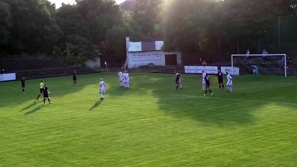 Coup du chapeau de Tam Hanlon, latéral droit du Pollok FC (Ecosse)