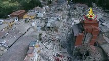 Terremoto, Amatrice distrutta: le immagini del drone dei Vigili del Fuoco