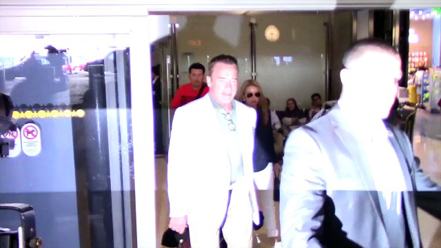 Arnold Schwarzenegger arrives at LAX Airport in Los Angeles