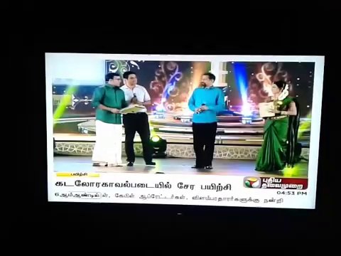sridhar vembu accepting puthiya thalaimurai's tamilan awards 2016