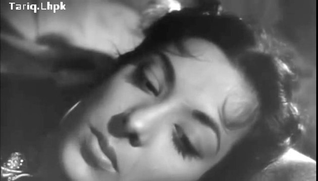 Meri aankhon mein bas gya koi ray mohe nandeed na aaye main kiya karon=Barsaat 1949