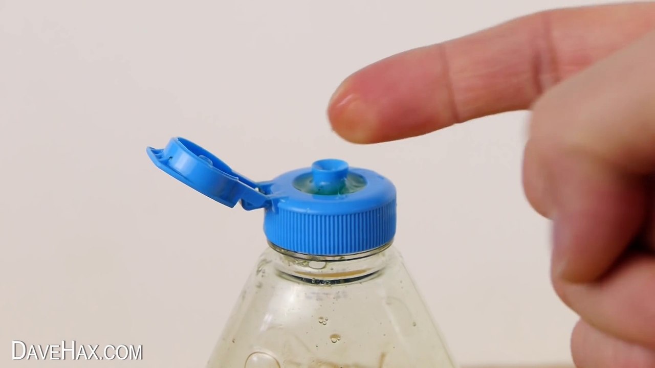 Pepper and Water Science Trick