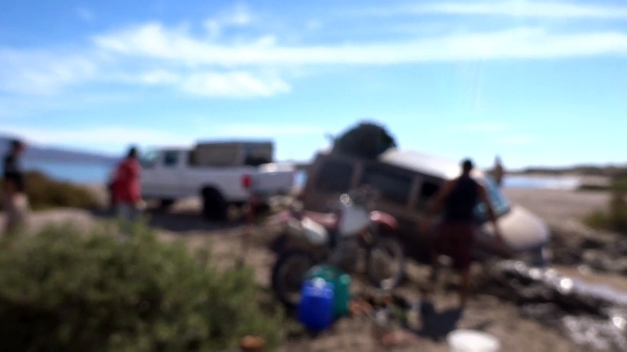 07~ San Evaristo, Lupe pulling us out, village helping