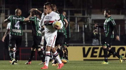 São Paulo vacila e é derrotado pelo Juventude em pleno Morumbi