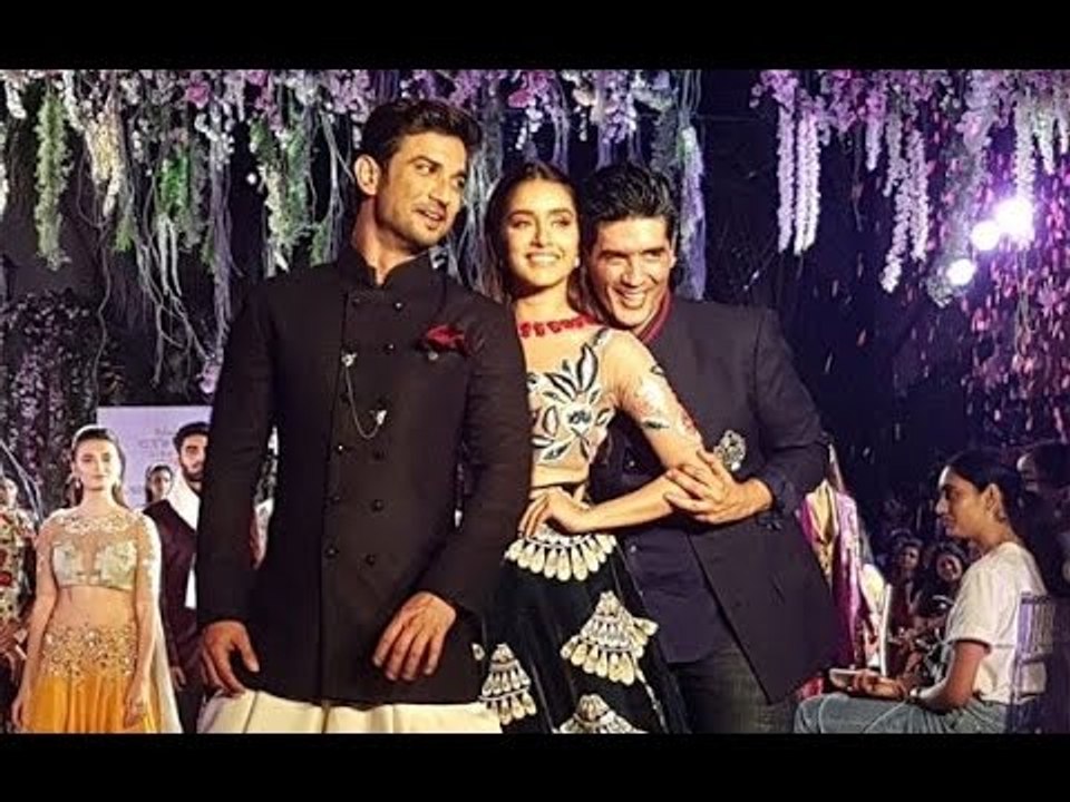 Shraddha & Sushant's Stylish Ramp Walk | Manish Malhotra Show | LFW 2016