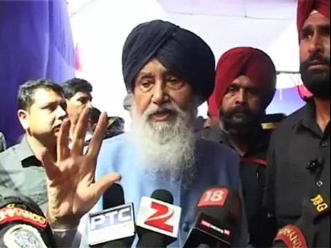 Sukhbir Badal and Parkash Singh Badal on chandigarh issue